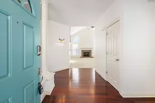 1327 Donahey St, Columbus, OH 43235 - Photo 4