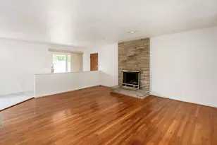 5166 Southern Grove Dr, Grove City, OH 43123 - Photo 6