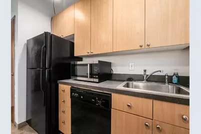 769 N High Street #R303, Columbus, OH 43215 - Photo 8