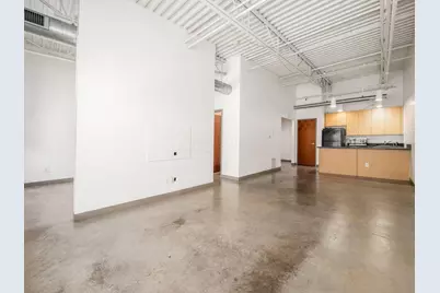 769 N High Street #R303, Columbus, OH 43215 - Photo 2