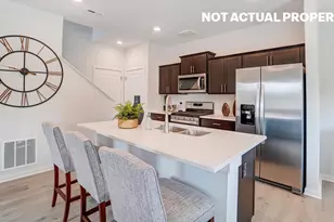 6312 Marinelli Dr N, Columbus, OH 43228 - Photo 10