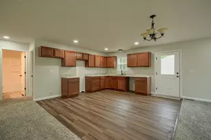 353 Elm St, New Straitsville, OH 43766 - Photo 14