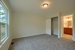 353 Elm St, New Straitsville, OH 43766 - Photo 18