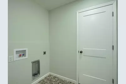 353 Elm Street, New Straitsville, OH 43766 - Photo 28