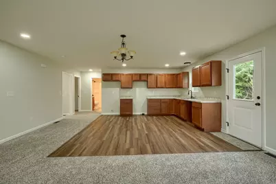 353 Elm Street, New Straitsville, OH 43766 - Photo 12