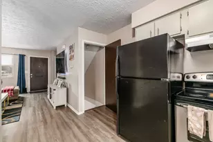 6142 Laurelwood Ct, Columbus, OH 43229 - Photo 10