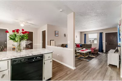 6142 Laurelwood Court, Columbus, OH 43229 - Photo 8