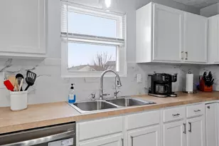 1595 Morrison Farms Dr, Blacklick, OH 43004 - Photo 4