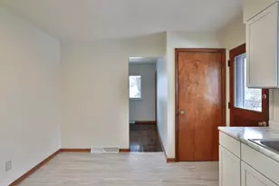 1046 Northridge Rd, Columbus, OH 43224 - Photo 16