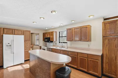 830 Lindenhaven Road, Columbus, OH 43230 - Photo 12