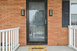 1050 Lake View Dr, Zanesville, OH 43701 - Photo 4