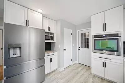 1050 Lake View Drive, Zanesville, OH 43701 - Photo 12