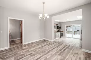 269 W 8th St, Marysville, OH 43040 - Photo 8