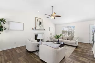 9207 Misty Dawn Dr, Columbus, OH 43240 - Photo 4