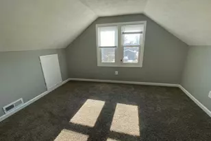 1166 Minnesota Ave, Columbus, OH 43211 - Photo 12