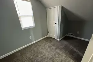 1166 Minnesota Ave, Columbus, OH 43211 - Photo 8