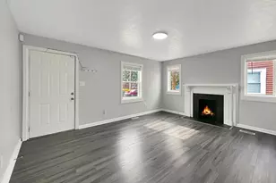 1172 E Woodrow Ave, Columbus, OH 43207 - Photo 2