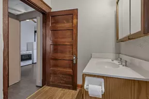 342 E Chestnut St, Lancaster, OH 43130 - Photo 10