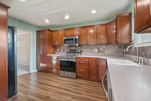 3204 Galway Crossing Dr, Columbus, OH 43221 - Photo 10