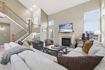 4421 Grand Strand Drive, Grove City, OH 43123 - Photo 8