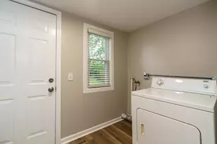 676 Wager St, Columbus, OH 43206 - Photo 18