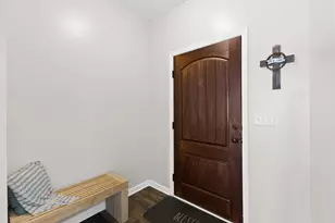 1132 Ayrshire Dr, Obetz, OH 43207 - Photo 6