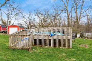 1735 Dyer Rd, Grove City, OH 43123 - Photo 32