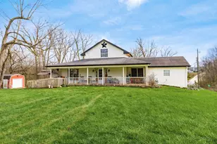 1735 Dyer Rd, Grove City, OH 43123 - Photo 4