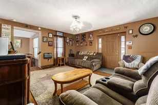 1735 Dyer Rd, Grove City, OH 43123 - Photo 20