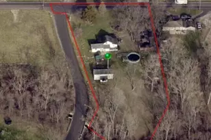 1735 Dyer Rd, Grove City, OH 43123 - Photo 2