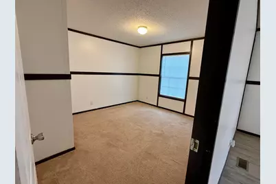 8 Allen Avenue, New Holland, OH 43145 - Photo 4