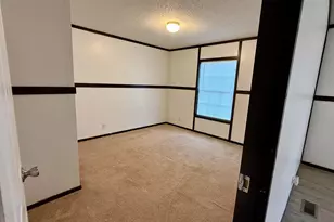 8 Allen Ave, New Holland, OH 43145 - Photo 4