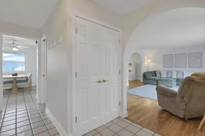 787 Persimmon Place, Columbus, OH 43213 - Photo 32