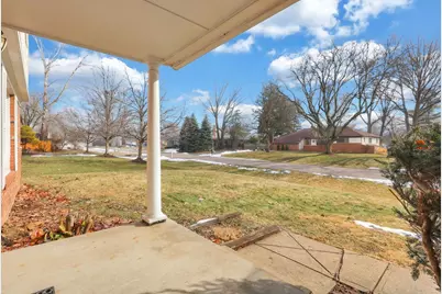 787 Persimmon Place, Columbus, OH 43213 - Photo 6