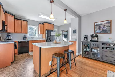 147 N Clayton Street, Centerburg, OH 43011 - Photo 4