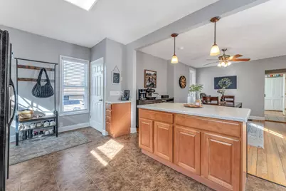 147 N Clayton Street, Centerburg, OH 43011 - Photo 6