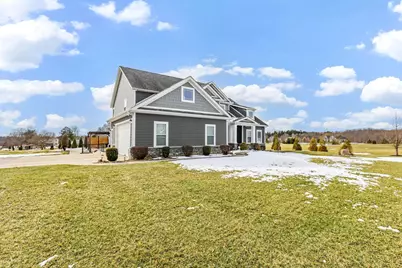 109 Whitetail Ridge Way, Hebron, OH 43025 - Photo 4