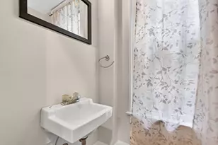 247-249 Thurman Ave, Columbus, OH 43206 - Photo 12