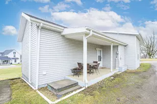 120 Pratt St, Bellefontaine, OH 43311 - Photo 16