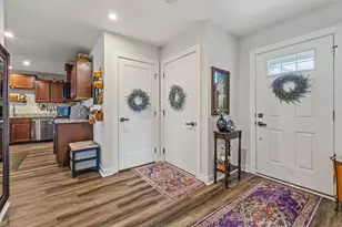 2185 McClouds Square, Marysville, OH 43040 - Photo 4