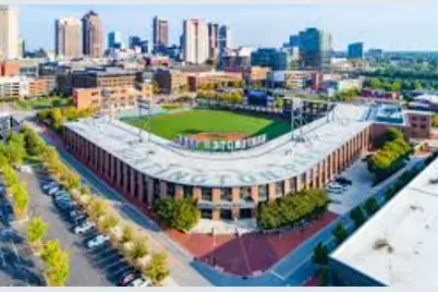 130 Buttles Avenue, Columbus, OH 43215 - Photo 58