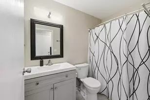 5698 Blendon Pl Dr, Columbus, OH 43230 - Photo 20