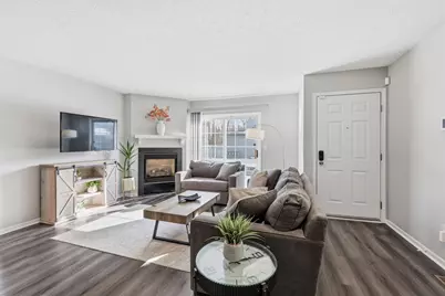 5698 Blendon Place Drive #74E, Columbus, OH 43230 - Photo 8