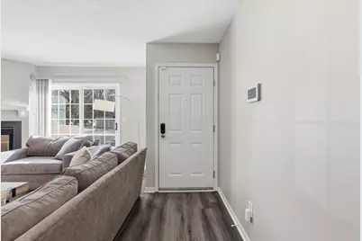 5698 Blendon Place Drive #74E, Columbus, OH 43230 - Photo 6