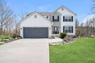 392 Old Ivory Ct, Blacklick, OH 43004 - Photo 1