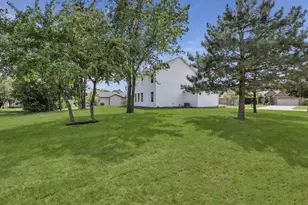 680 Eton St, Marion, OH 43302 - Photo 40