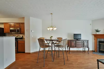 2208 Victoria Park Drive, Columbus, OH 43235 - Photo 8