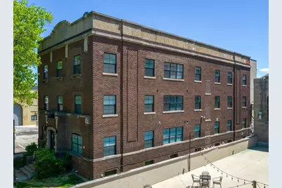 595 E Broad Street, Columbus, OH 43215 - Photo 1