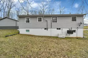 21839 Co Rd 81, Glenmont, OH 44628 - Photo 2