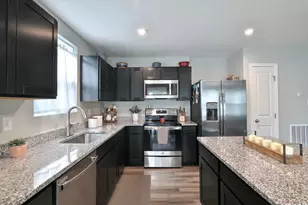 216 Skyway Dr, Springfield, OH 45505 - Photo 12